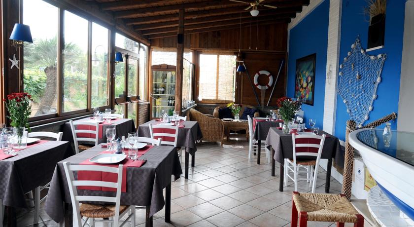 Sala colazioni ad Anzio; Visitare Zoomarine