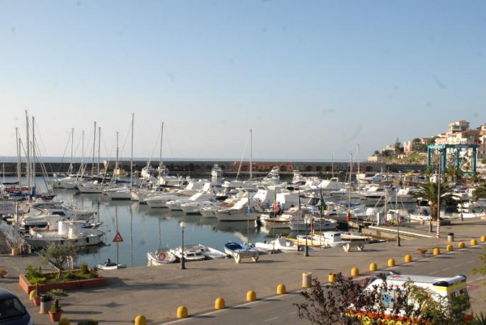 Porto a Marina di Camerota, Salerno 