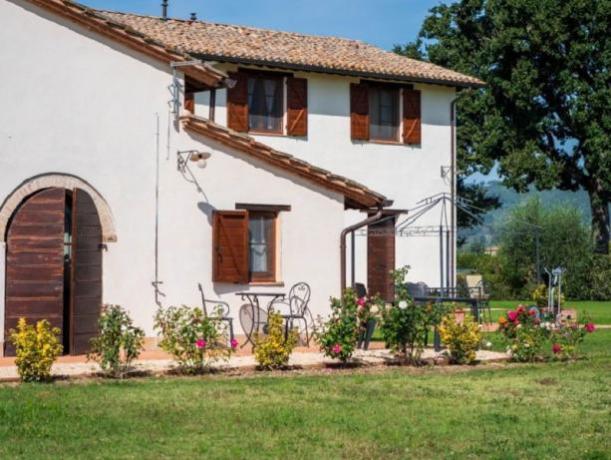 Appartamenti ideali per 4 persone ad Assisi 