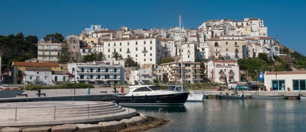Hotel con Camere e Ristorante sul Mare Rodi