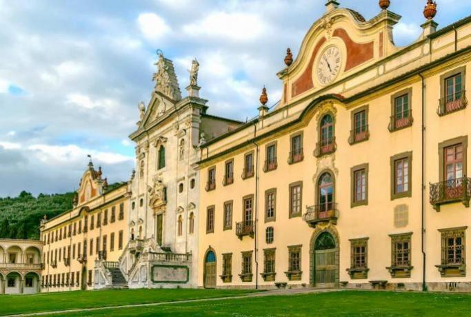 Dormire vicino Museo della Certosa: a 18km