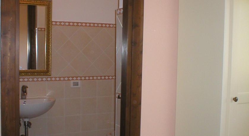 Bagni confortevoli e spaziosi in camera