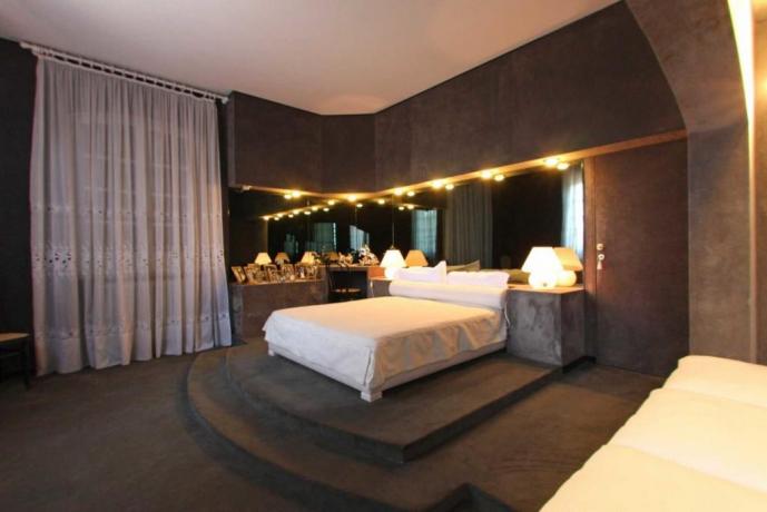 Villa 14 camere tra Umbria e Toscana