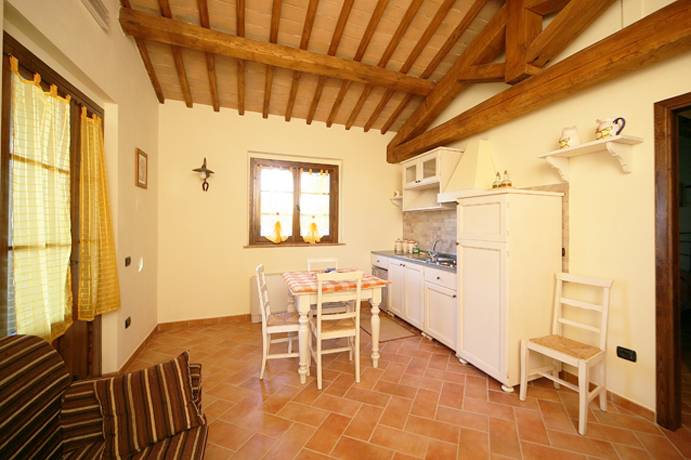 Casa Poggeri 2+4 con cucina, Montefiascone