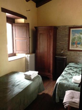 Camera tripla agriturismo Adrano vicino Parco Etnaland