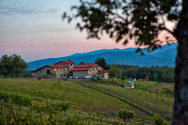 Agriturismo con ampio parco verde