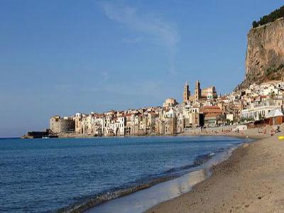 Splendido Mare cristallino vicino Masseria4Stelle Valledolmo