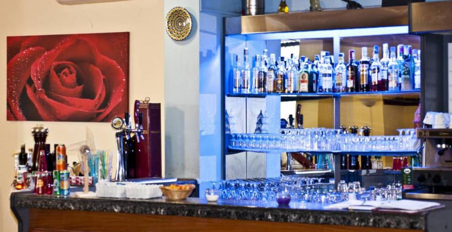 bar interno Hotel Lungolago 