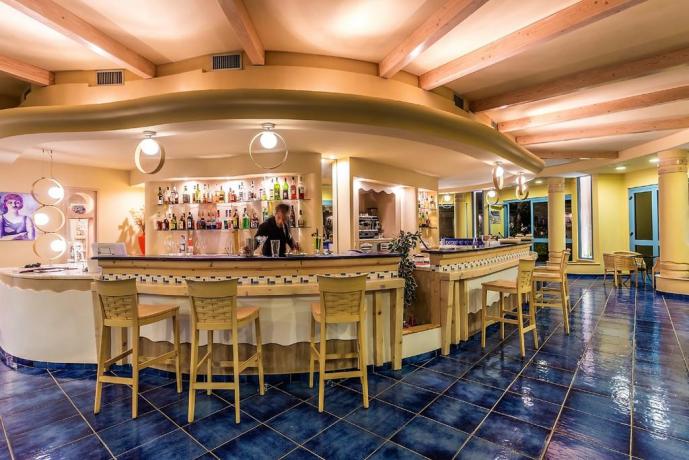 Hotel con Bar privato a Capo Vaticano