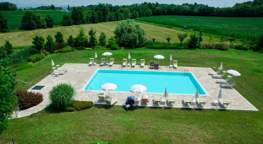 Elegante Raffinato Relais con Parco e Benessere