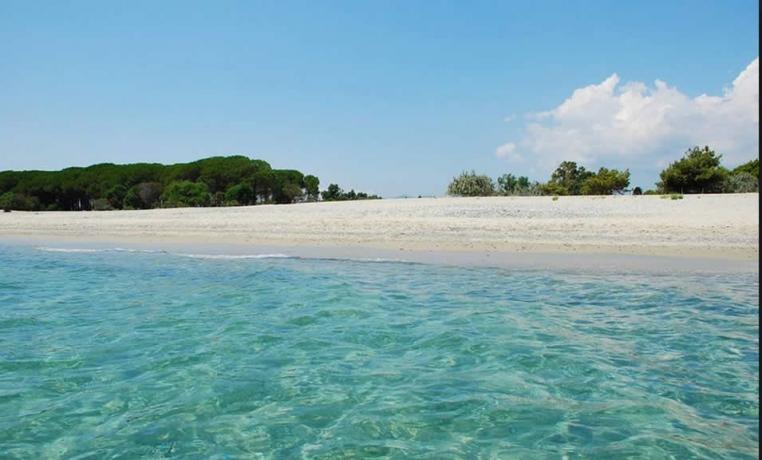 Villaggio direttamente sulle spiagge del Mar Ionio