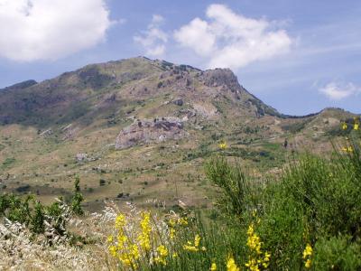Parco delle Madonie visitabile soggiornando Masseria4Stelle Valledolmo
