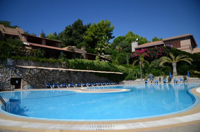 Relax a Palinuro in Residence con piscina
