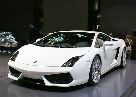 Neleggio auto Lamborghini