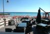 Acqua cristallina e spiaggia dorata Puglia