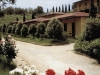 country-house-maneggio-tennis-piscina