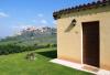 Appartamento l'Ulivo, agriturismo con piscina
