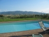 piscina con vista sulla valle