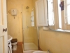 Bagno con doccia Appartamento Gelsomino