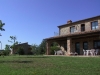 agriturismo con piscina e giardino privato