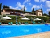 Piscina e solarium panoramico