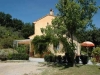villa in mezzo al verde