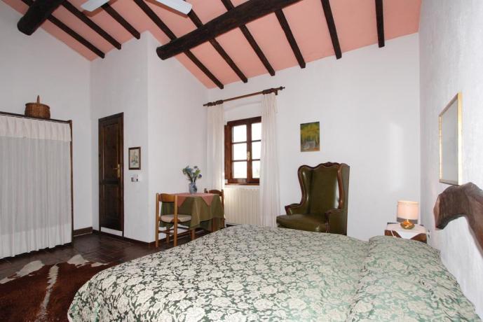 Camere curate nei dettagli, Casale, Toscana