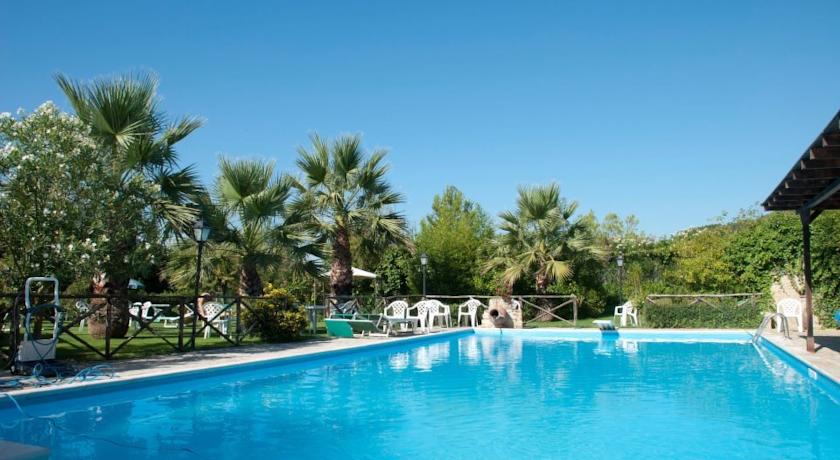 Piscina per adulti e bambini 