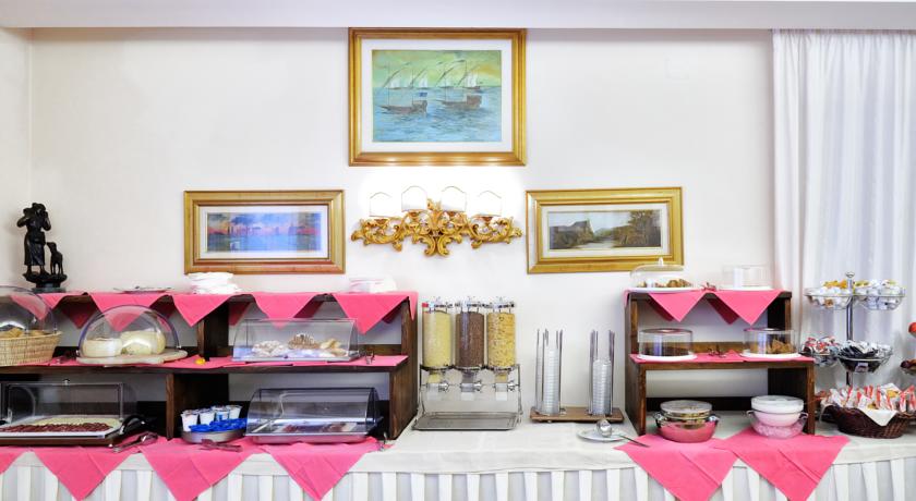 Ristorante con servizio a Buffet 