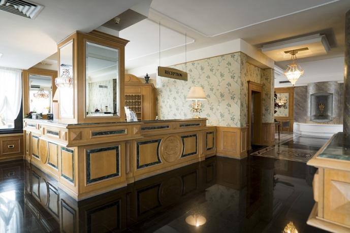 Reception, hotel 4 stelle, Cilento