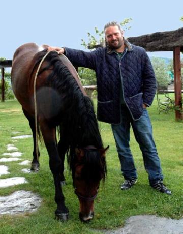 Alessio nella sua Tenuta a Monestevole