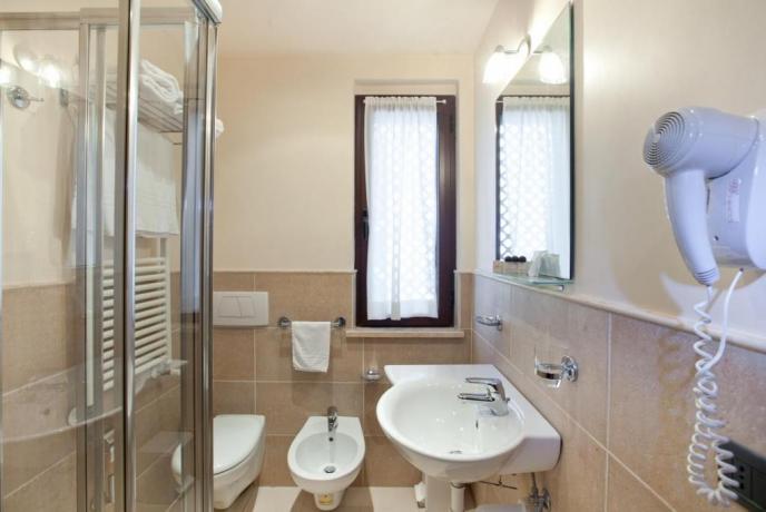 Camere con bagno privato 