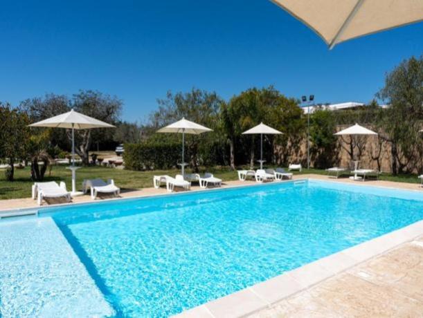 Resort nella campagna pugliese Otranto con piscina 