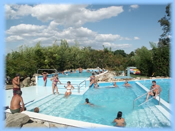 Hotels near the Waterpark Acquajoss in Conselice