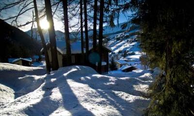 Find good holiday-accommodations with low prices
