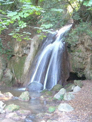 Natural waterfalls in Belfiore near Foligno