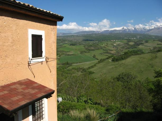 Appartamento in Abruzzo - balcone vista monti	 