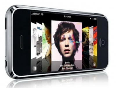 Iphone con software per vedere materiale multimedi