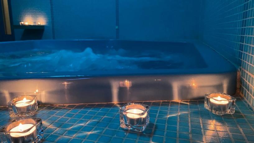 Jacuzzi ideale per relax weekend di coppia 