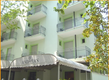 Modern and low-cost hotels in Marebello