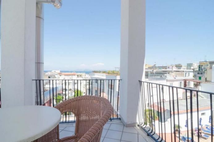 Hotel 3 stelle Ischia Camere Balcone vista/porto