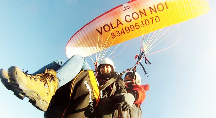 Regala l'emozione di Volare con Parapendio in Umbria
