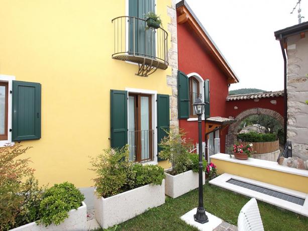B&B vicino Gardaland con cortile
