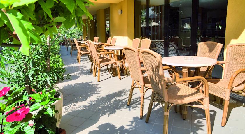 Sala da Pranzo all'aperto