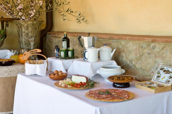 assaggio e degustazioni prodotti tipici toscani