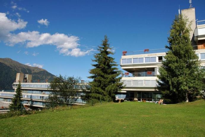 Esterno hotel nel periodo estivo 