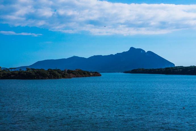 Lago di Paola, camere appartamenti fronte lago