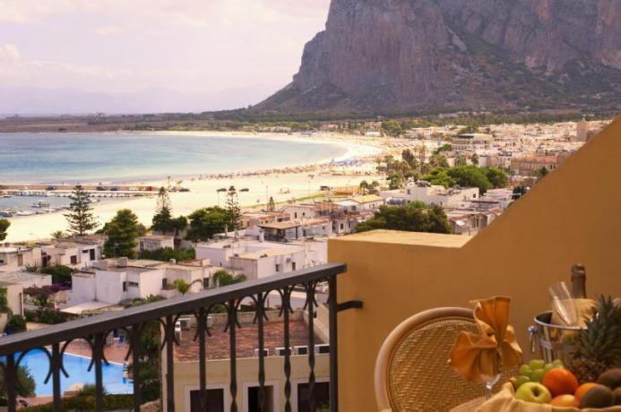 Hotel panoramico su San Vito lo Capo  