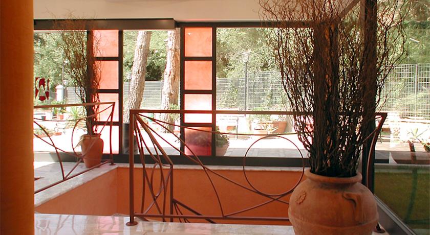 Hotel con Giardino esterno vicino Roma Tivoli