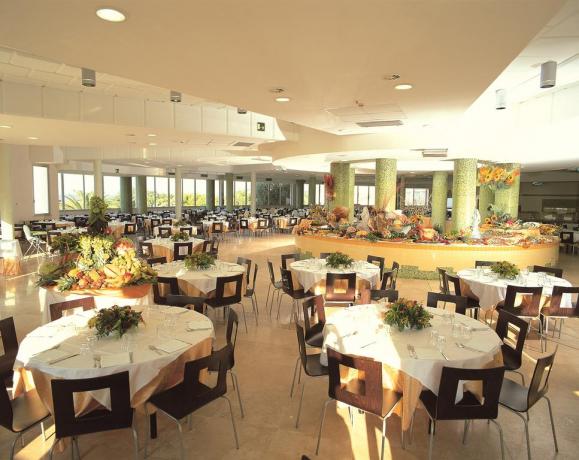 Sala Ristorante  buffet e senza glutine 